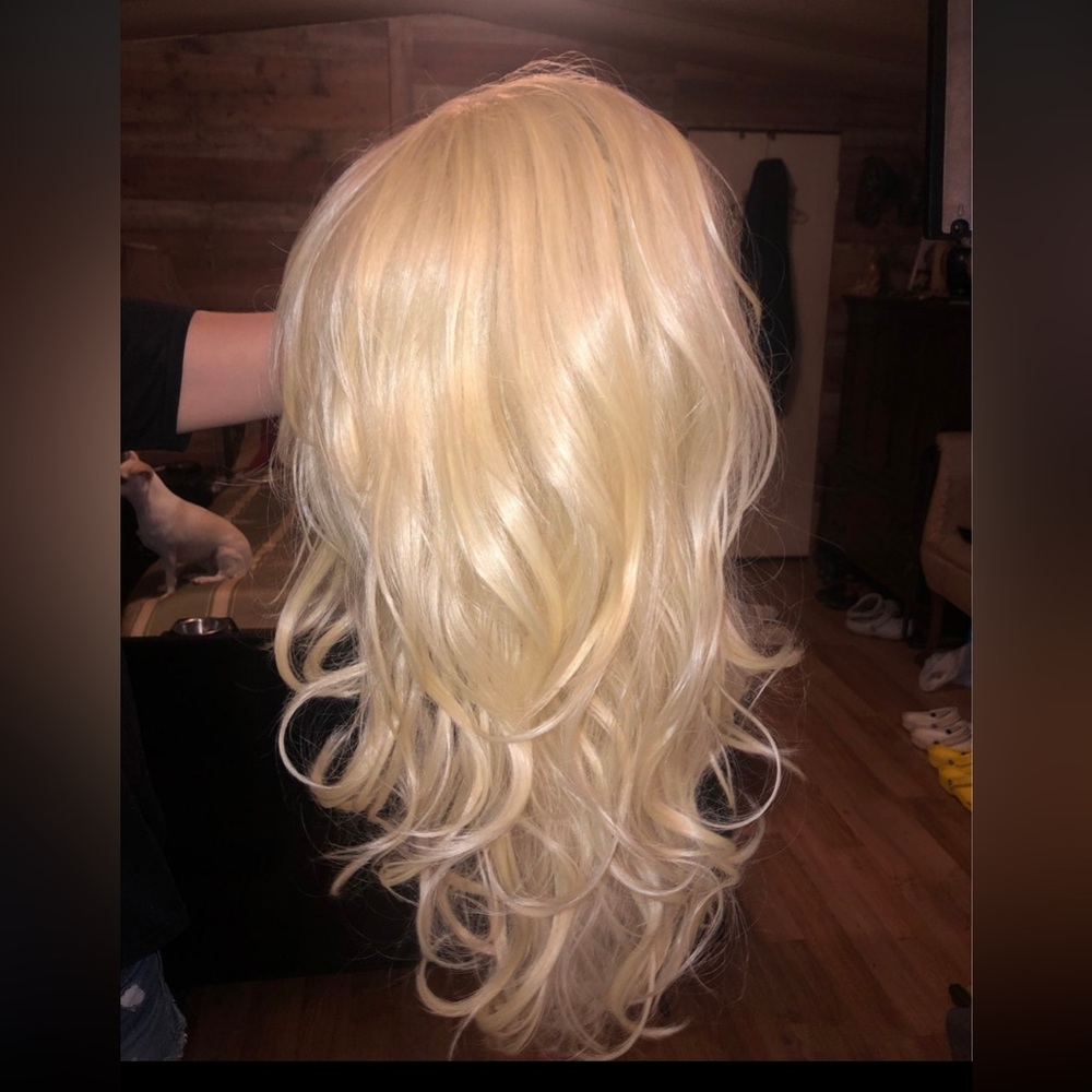 Ozone long layered lace front wig-blonde - Picture 2 of 9